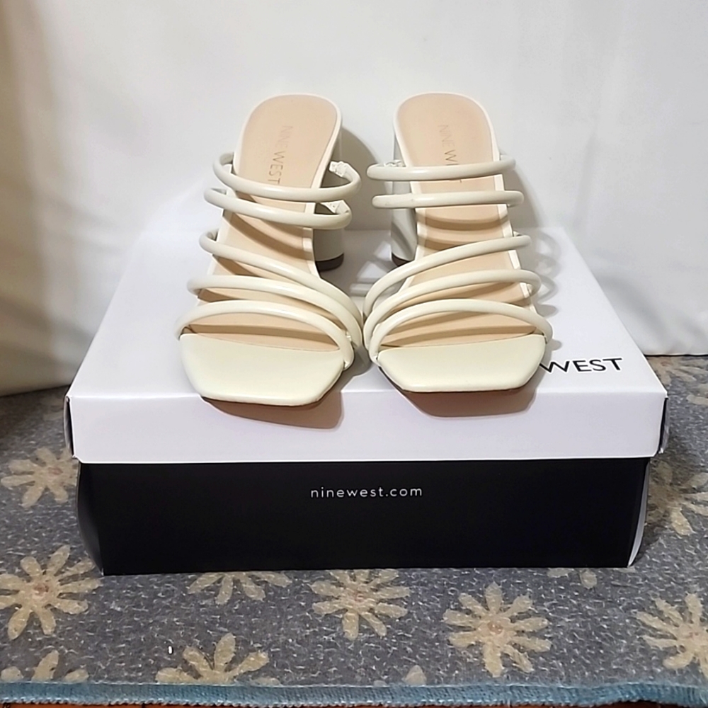 Size 7 Ivory Nine West Glowy3 Heeled Sandals